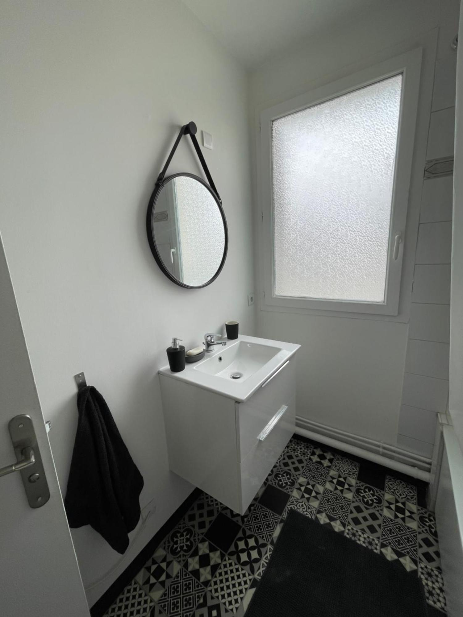 Jolie Chambre Proche De Paris Et Sa Peripherie Aubervilliers Eksteriør billede
