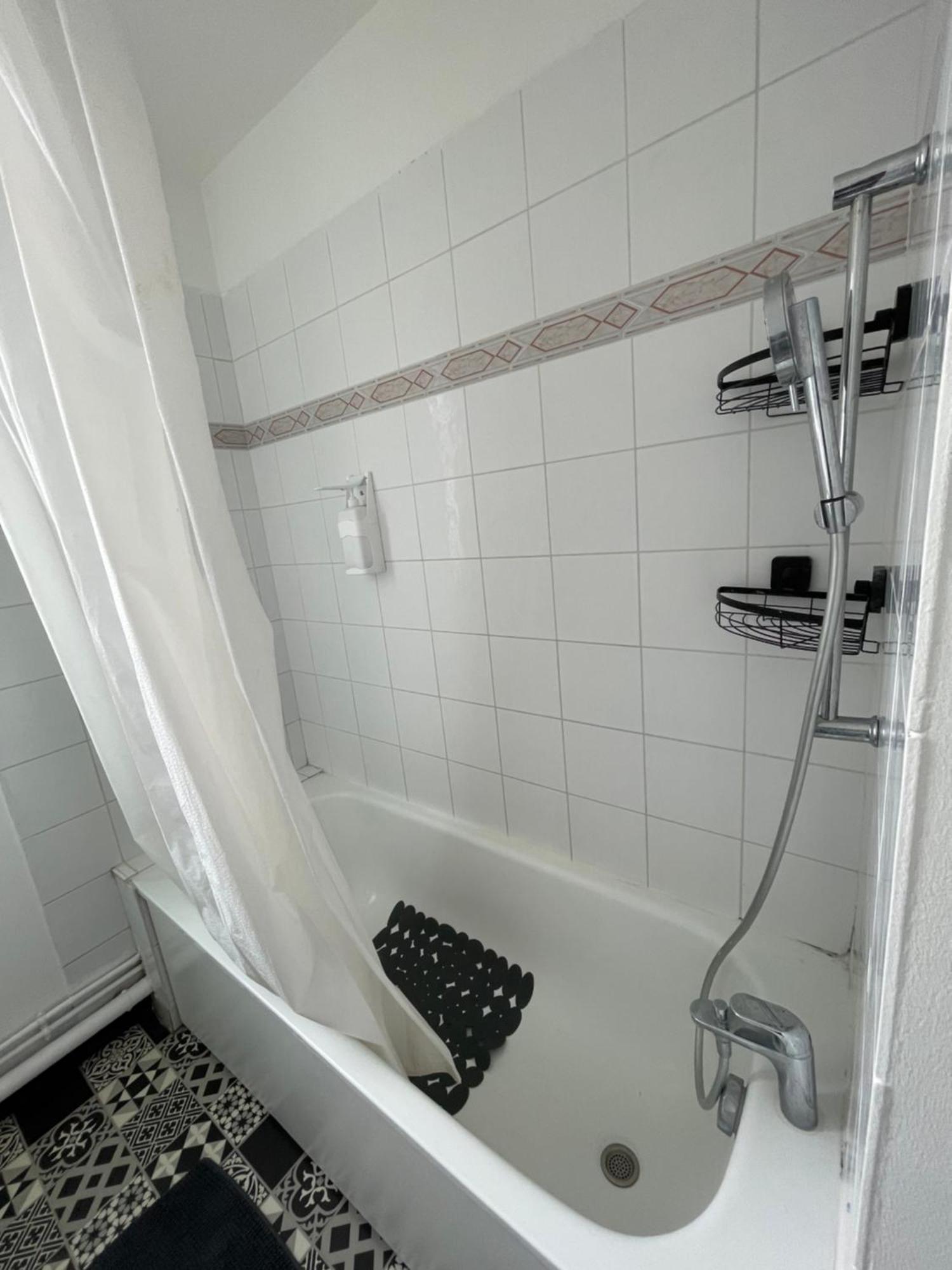 Jolie Chambre Proche De Paris Et Sa Peripherie Aubervilliers Eksteriør billede
